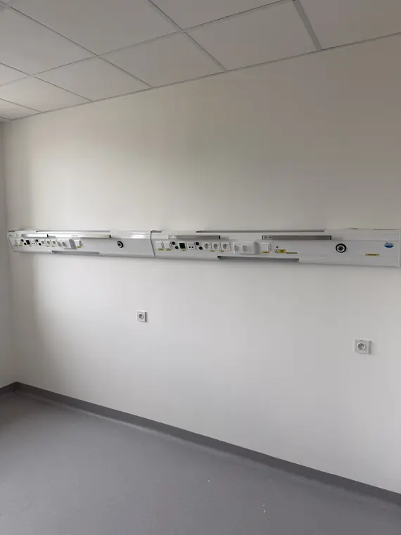 Rekonstrukce vnitřních prostor monobloku AE — 4
