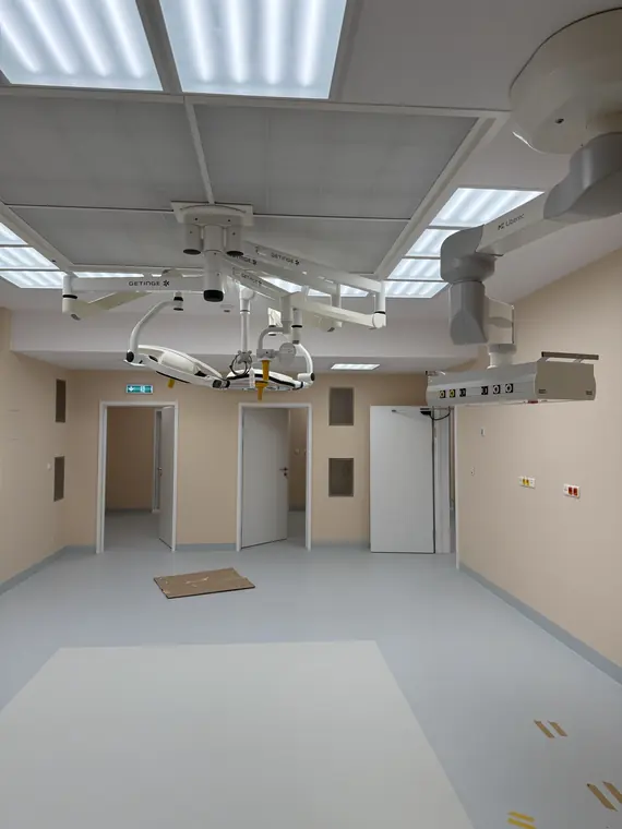 UNB Ružinov — operating theatres no. 11 and 12 — 5